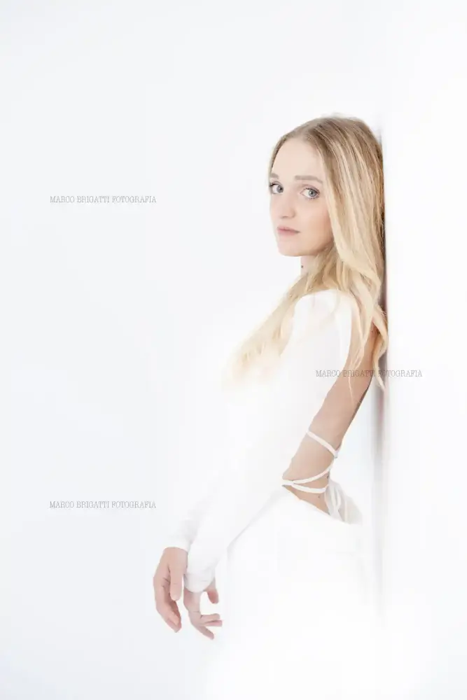 Matilde in hi-key 3291