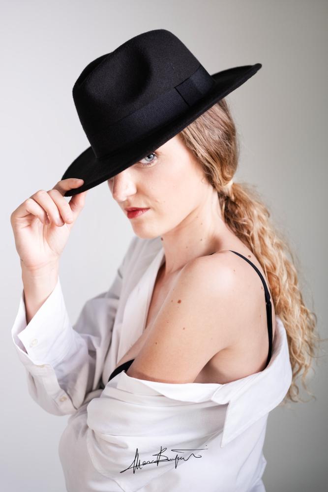 THE HAT (7)